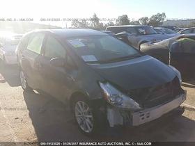 2013 Toyota Prius V