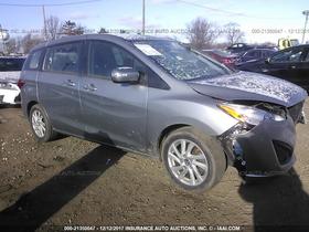 2015 Mazda 5