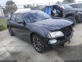 2018 Chrysler 300