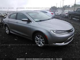 2016 Chrysler 200