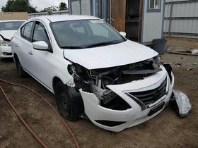 2015 Nissan Versa