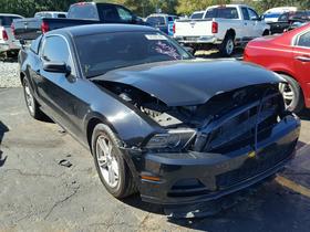2013 Ford Mustang