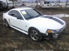2004 Ford Mustang