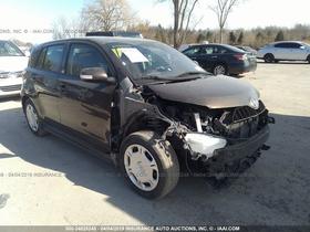2011 Scion xD