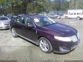 2011 Lincoln MKS