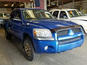 2008 Mitsubishi Raider