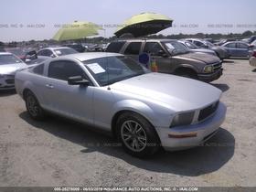 2005 Ford Mustang