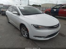 2015 Chrysler 200