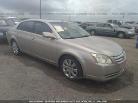 2005 Toyota Avalon
