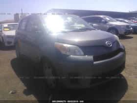 2013 Scion xD