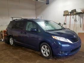 2012 Toyota Sienna