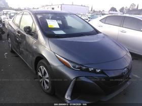 2019 Toyota Prius Plug-In