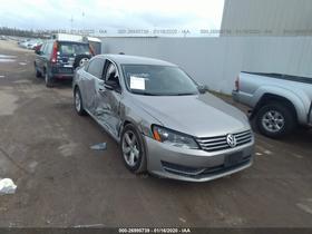 2013 Volkswagen Passat