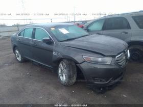 2015 Ford Taurus