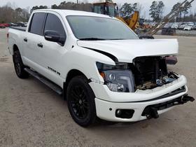 2019 Nissan Titan