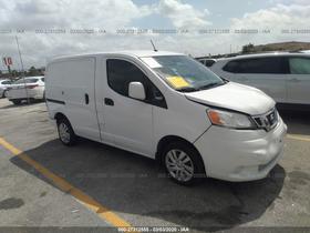 2017 Nissan NV 200