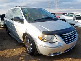 2005 Chrysler Town & Country