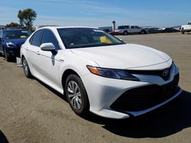 2018 Toyota Camry Hybrid