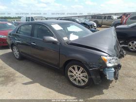 2010 Toyota Avalon