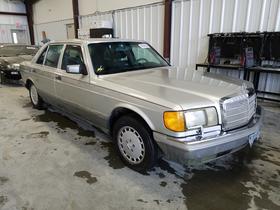 1988 Mercedes-Benz 560SEL