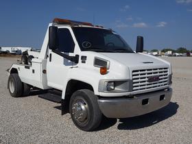 2005 GMC C5
