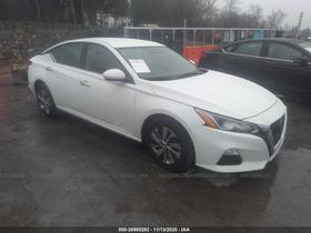 2020 Nissan Altima
