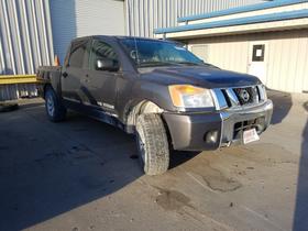 2012 Nissan Titan