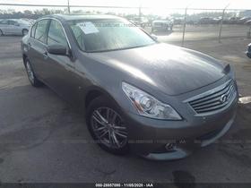 2015 Infiniti Q40