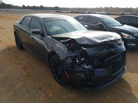 2018 Chrysler 300