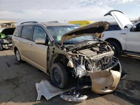 2014 Toyota Sienna