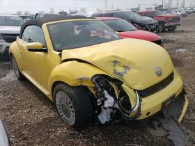 2015 Volkswagen Beetle