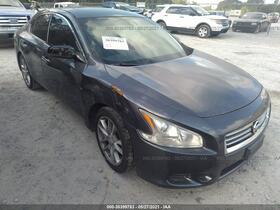 2012 Nissan Maxima