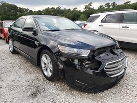 2015 Ford Taurus