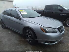 2013 Chrysler 200