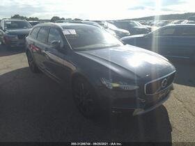 2020 Volvo V90