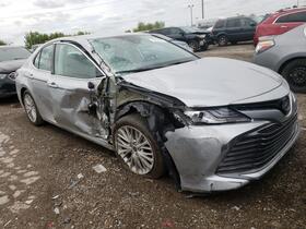 2020 Toyota Camry Hybrid