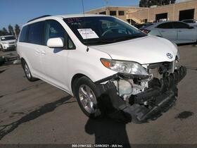 2013 Toyota Sienna