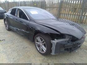 2014 Tesla Model S