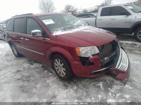 2012 Chrysler Town & Country