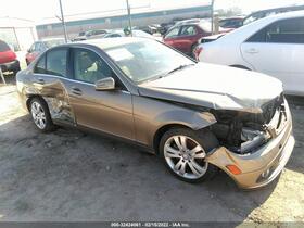 2011 Mercedes-Benz C 300