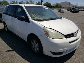 2004 Toyota Sienna
