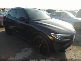 2018 Alfa Romeo Stelvio
