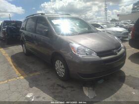 2004 Toyota Sienna
