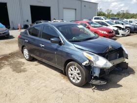 2017 Nissan Versa