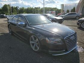 2013 Audi S8