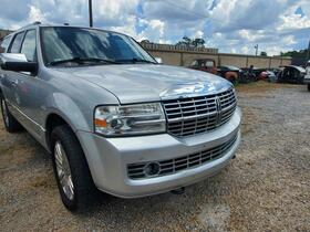 2014 Lincoln Navigator