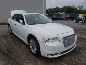 2016 Chrysler 300C