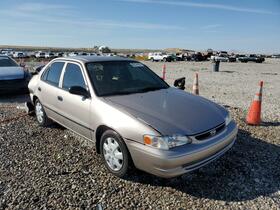 2000 Toyota Corolla