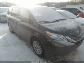 2012 Toyota Sienna