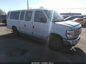 2013 Ford E-350 Super Duty